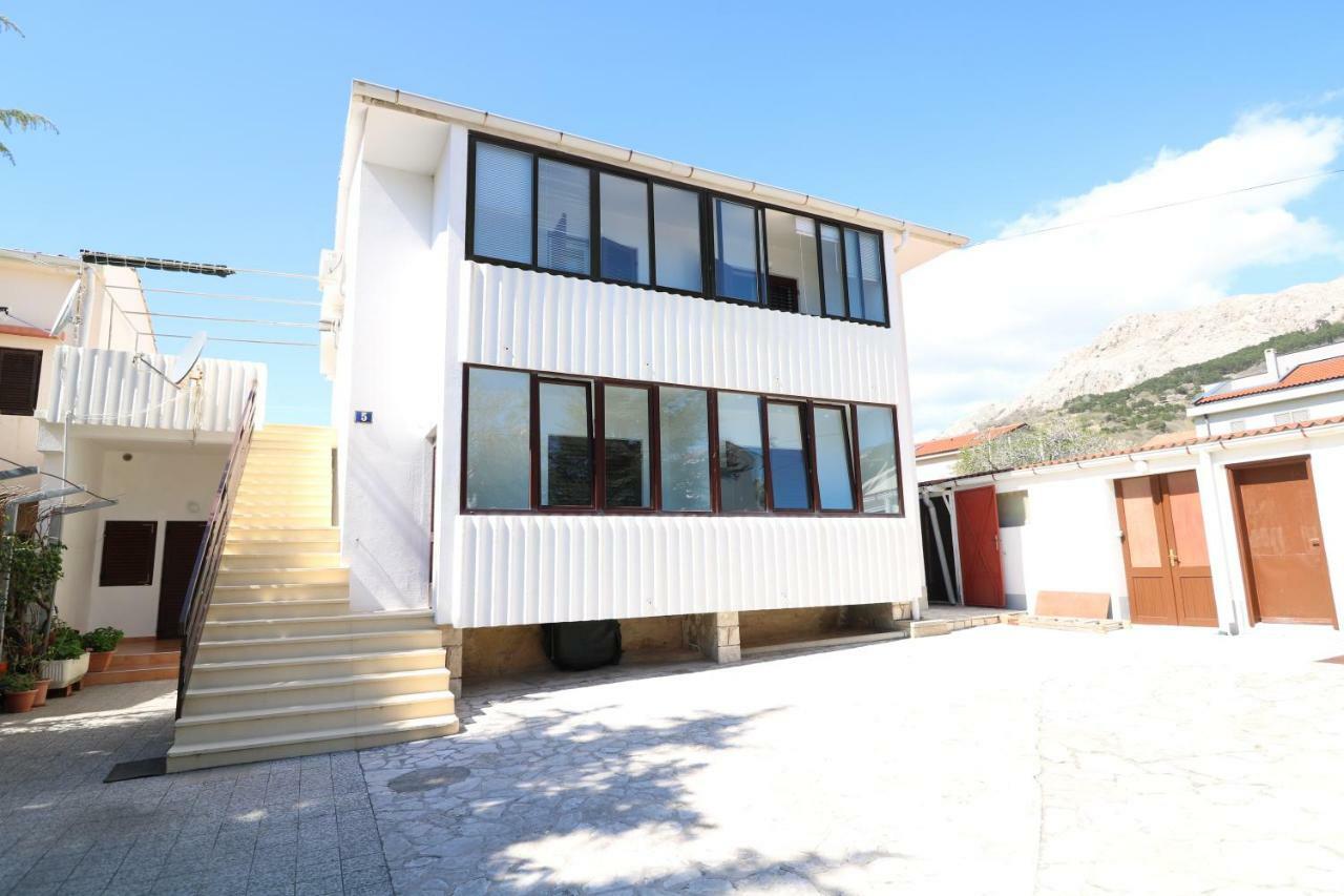 Rooms & Studio Apartment Mira Baska  Exterior photo